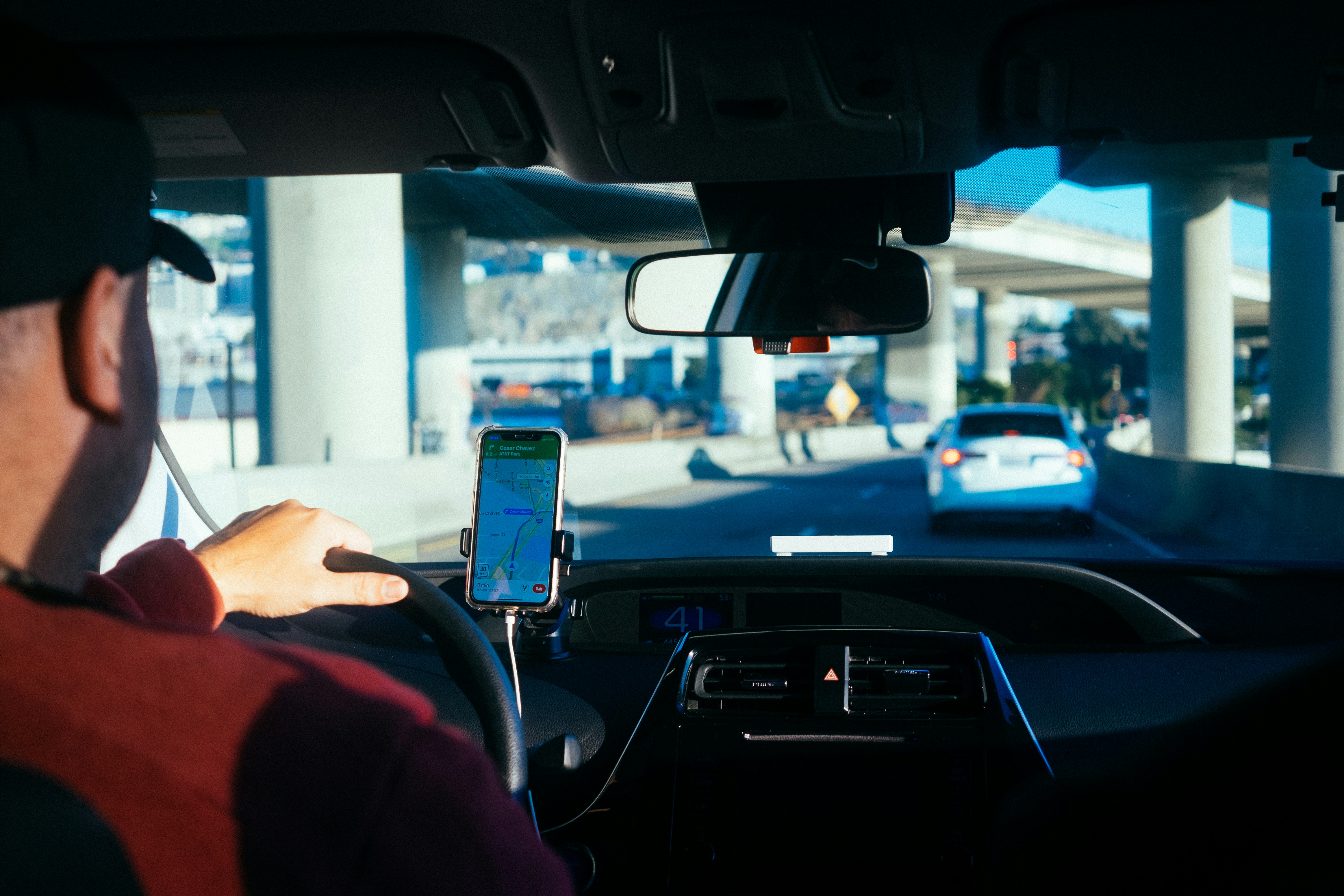 Avviso per l\'ammissione all\'esame per il conseguimento dell\'attestato di idoneit� professionale per l\'esercizio della professione di autotrasportatore su strada di merci e persone in conto terzi
